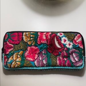 Flower wallet